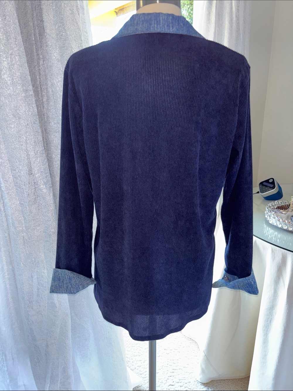 Navy Blue Women's Lightweight Jacket with Contrast Trim NWOT - Picture 3 of 4